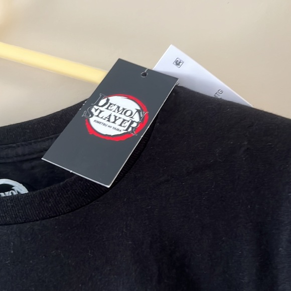 nwt demon slayer graphic tee - Picture 3 of 4